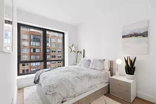 214 W 72nd St, New York City, NY 10023 - Photo 12