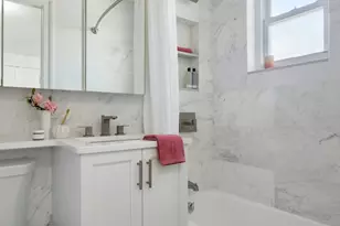 155 W 68th St, New York City, NY 10023 - Photo 8