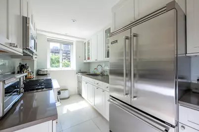 200 E 66th Street #C703, New York City, NY 10065 - Photo 4