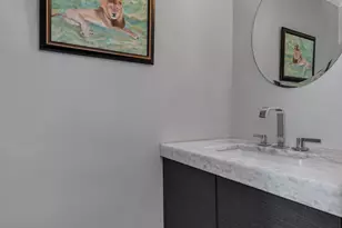 400 E 56th St, New York City, NY 10022 - Photo 8