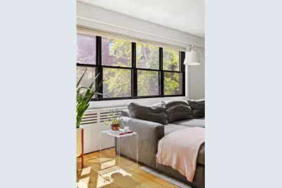 31 Jane Street #2D, New York City, NY 10014 - Photo 4