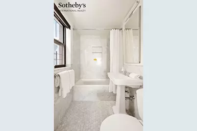 166 E 61st Street #11F, New York City, NY 10065 - Photo 6