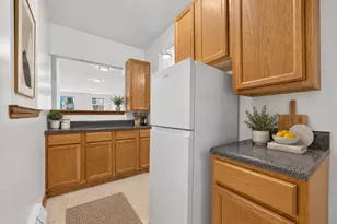 316 W 47th St, New York City, NY 10036 - Photo 4
