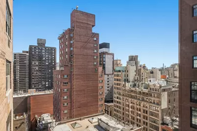 200 E 24th Street #1801, New York City, NY 10010 - Photo 4