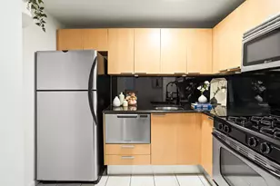 198 21st St, New York City, NY 11232 - Photo 1