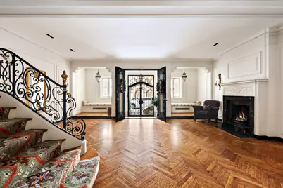 9 E 88th Street, New York City, NY 10128 - Photo 2