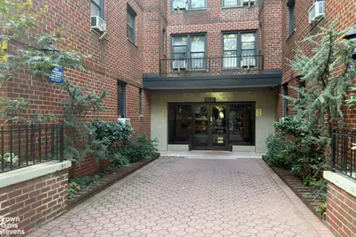 37-30 83rd Street #6G, New York City, NY 11372 - Photo 16