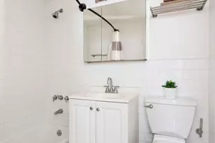 139 E 33rd St, New York City, NY 10016 - Photo 8
