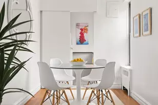 222 E 35th St, New York City, NY 10016 - Photo 4