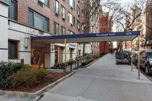 425 E 63rd St, New York City, NY 10065 - Photo 14