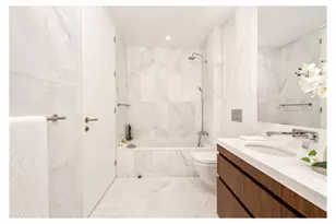 244 E 52nd St, New York City, NY 10022 - Photo 12