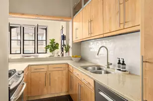 261 Broadway, New York City, NY 10007 - Photo 6