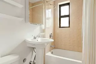 67 Morton St, New York City, NY 10014 - Photo 8