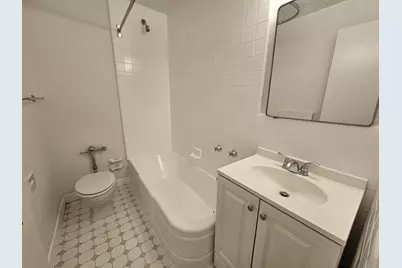 40 Central Park S #10E, New York, NY 10019 - Photo 6