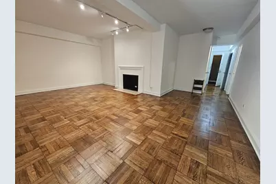 40 Central Park S #10E, New York, NY 10019 - Photo 1