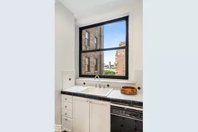 465 W End Avenue #10D, New York City, NY 10024 - Photo 6