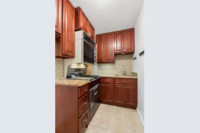 220 E 57th Street #14B, New York, NY 10022 - Photo 4