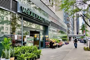 220 E 57th St, New York City, NY 10022 - Photo 10