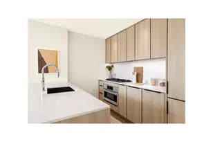 280 W 24th St, New York City, NY 10011 - Photo 2