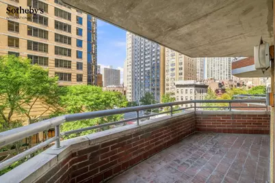 401 E 84th Street #3B, New York City, NY 10028 - Photo 2