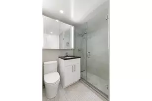 16 W 16th St, New York City, NY 10011 - Photo 4