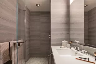252 South St, New York, NY 10002 - Photo 8