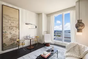 252 South St, New York City, NY 10002 - Photo 2