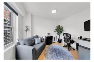 370 E 76th St, New York City, NY 10021 - Photo 6