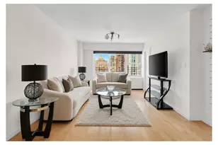 370 E 76th St, New York City, NY 10021 - Photo 1