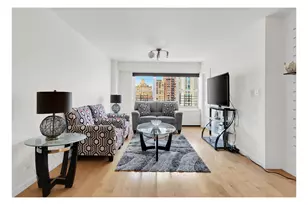 370 E 76th St, New York City, NY 10021 - Photo 8