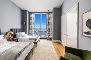 217 W 57th St, New York, NY 10019 - Photo 8