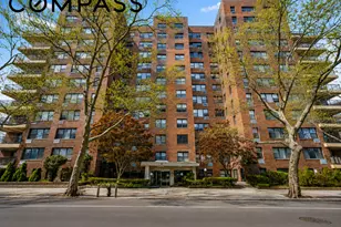 303 Beverley Rd, Brooklyn, NY 11218 - Photo 10