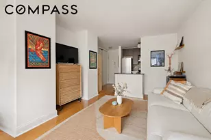 245 E 24th St, New York City, NY 10010 - Photo 2