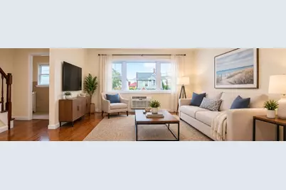 2723 Colden Avenue, New York City, NY 10469 - Photo 2