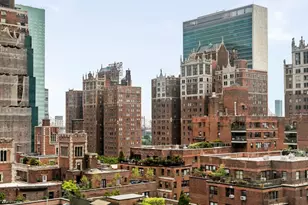 300 E 40th St, New York City, NY 10016 - Photo 6