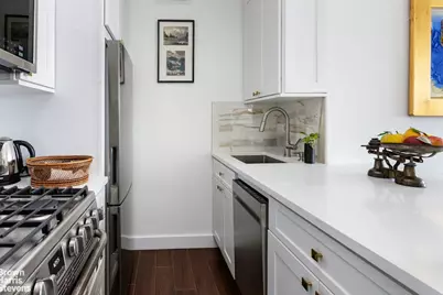 160 E 65th Street #14A, New York, NY 10065 - Photo 4