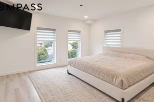 2811 Brown St, New York City, NY 11235 - Photo 8