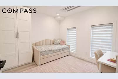 2811 Brown Street, New York City, NY 11235 - Photo 10