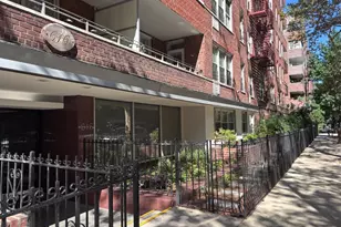 616 E 18th St, New York City, NY 11226 - Photo 14