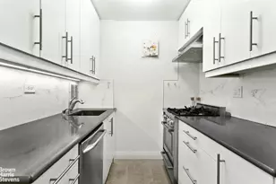 240 E 76th St, New York, NY 10021 - Photo 2