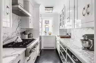 880 5th Ave, New York City, NY 10021 - Photo 6