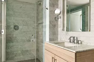 234 E 46th St, New York City, NY 10017 - Photo 6
