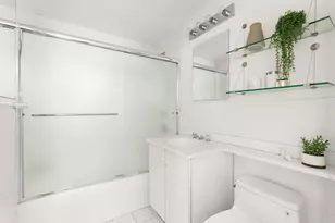 25 Sutton Pl S, New York, NY 10022 - Photo 6