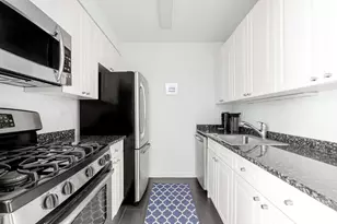 350 E 82nd St, New York City, NY 10028 - Photo 6