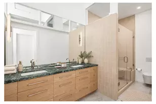 132 Duane St, New York City, NY 10013 - Photo 8
