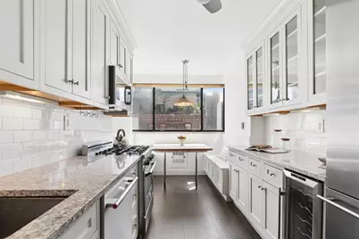 134 E 93rd Street #11B, New York, NY 10128 - Photo 4