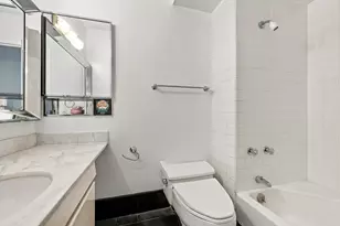 303 E 57th St, New York City, NY 10022 - Photo 12