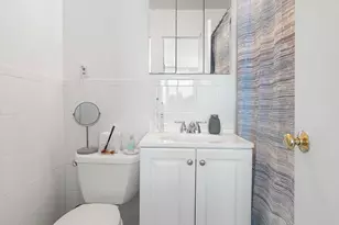 155 E 34th St, New York City, NY 10016 - Photo 8