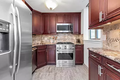 236 E 47th Street #38-A, New York, NY 10017 - Photo 2