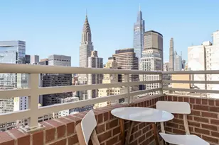 236 E 47th St, New York City, NY 10017 - Photo 14